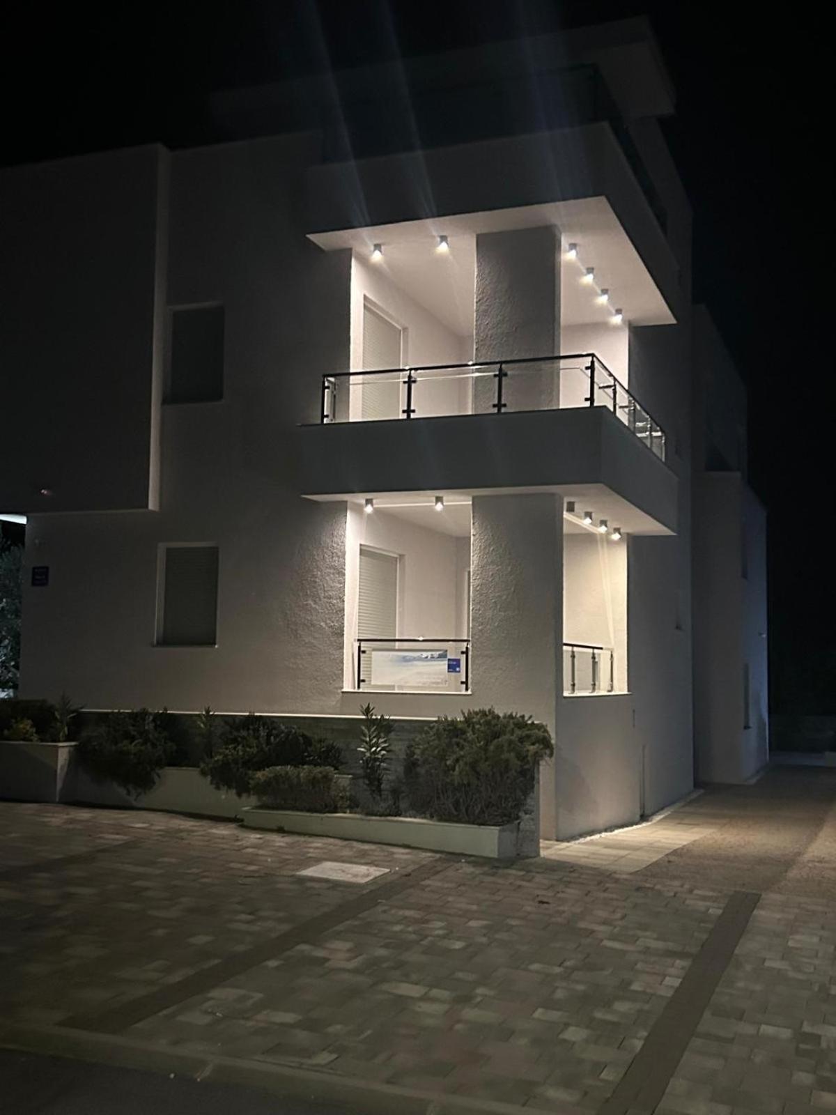 Apartments Stella Krk Town Buitenkant foto